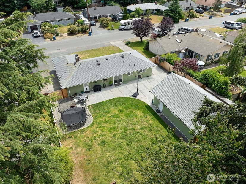 Property photo for 20818 77th Place W, Edmonds photo 34