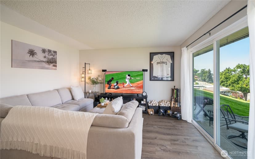 Property photo for 1902 W Prospect Street #105, Chelan photo 8