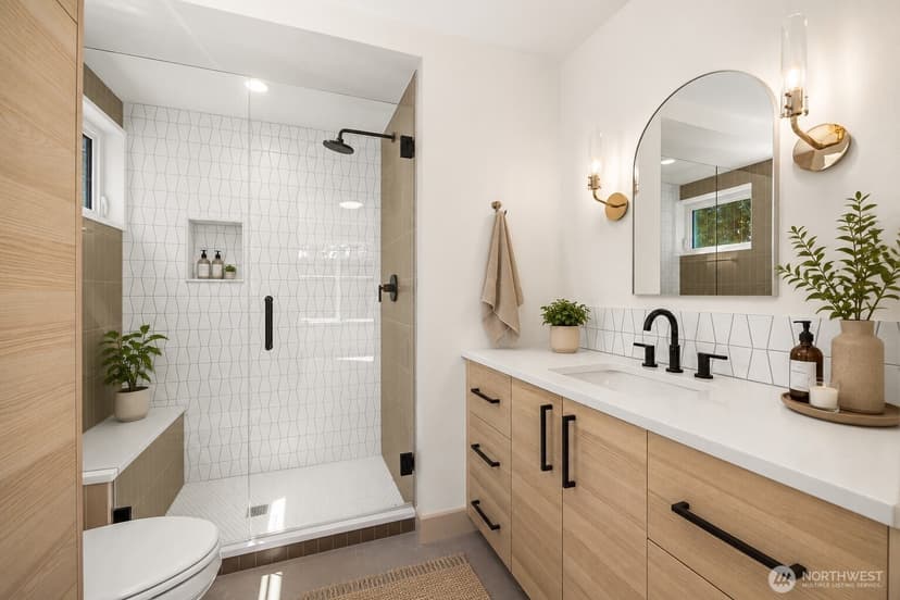 Property photo for 1255 NE 100th Street, Seattle photo 14
