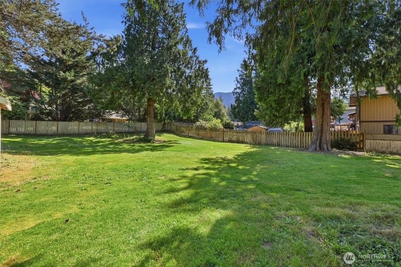 Property photo for 43621 SE 142nd Street, North Bend photo 28