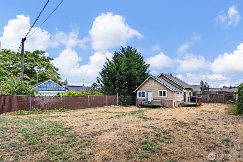 Property photo for 6614 S Puget Sound Avenue, Tacoma photo 13