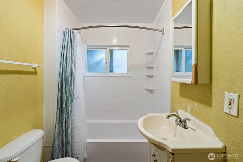 Property photo for 6614 S Puget Sound Avenue, Tacoma photo 8