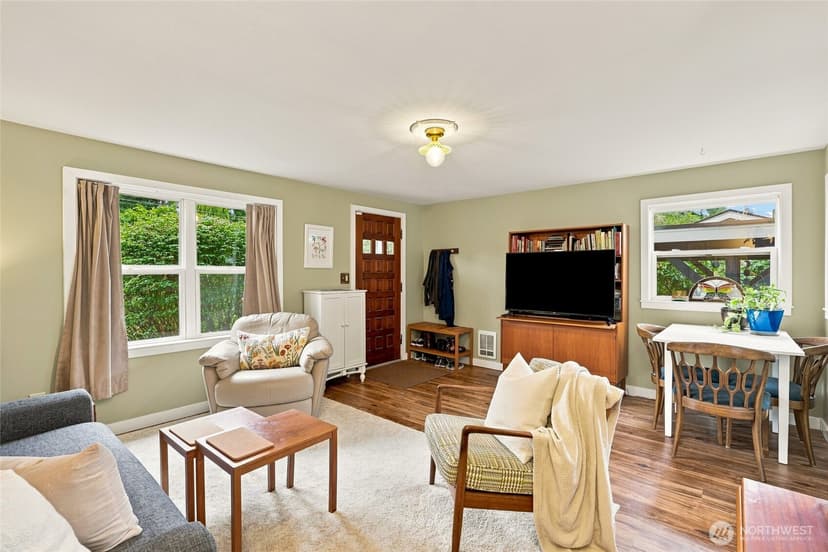 Property photo for 3023 NE 133rd Street, Seattle photo 6