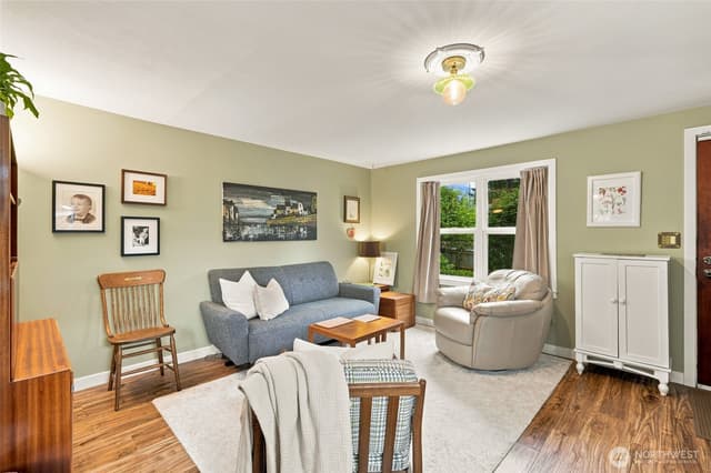 Property photo for 3023 NE 133rd Street, Seattle photo 5
