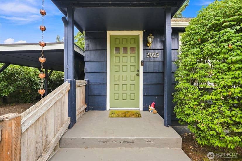 Property photo for 3023 NE 133rd Street, Seattle photo 2