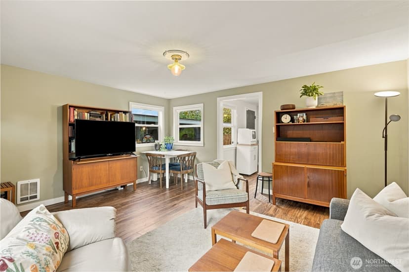 Property photo for 3023 NE 133rd Street, Seattle photo 7