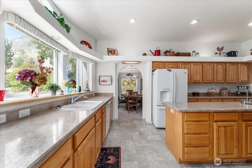 Property photo for 148 US Hwy 97A, Chelan photo 7