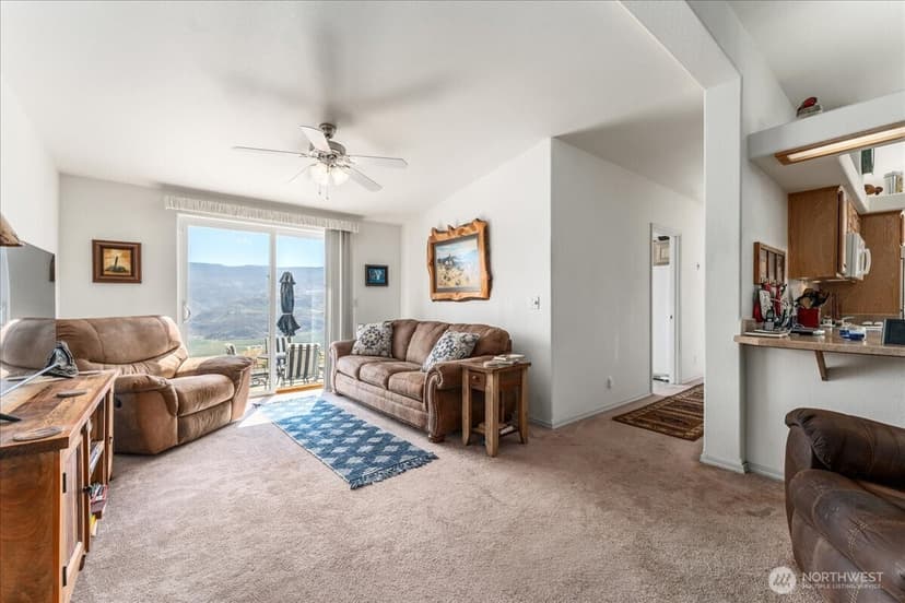 Property photo for 148 US Hwy 97A, Chelan photo 9