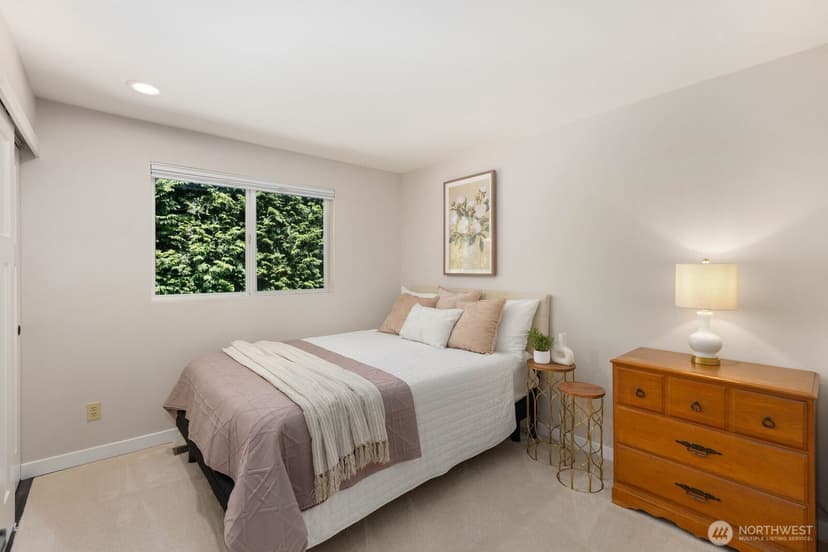 Property photo for 10920 NE 189th Street, Bothell photo 15