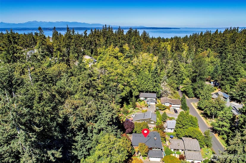 Property photo for 21220 Shell Valley Road, Edmonds photo 25
