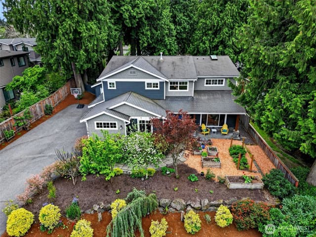 Property photo for 11419 NE 100th Street, Kirkland photo 2