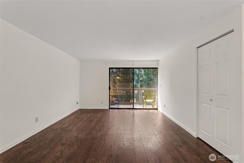 Property photo for 1420 153rd Ave NE #3702, Bellevue photo 14