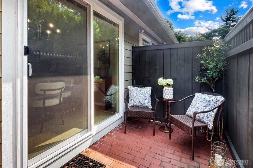 Property photo for 756 State Street S #756A, Kirkland photo 13