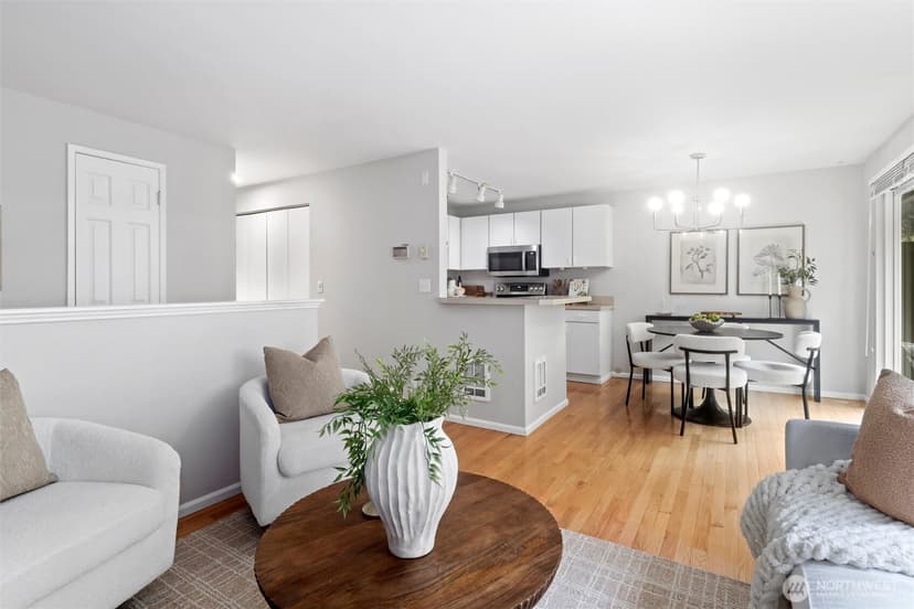 Property photo for 756 State Street S #756A, Kirkland photo 14