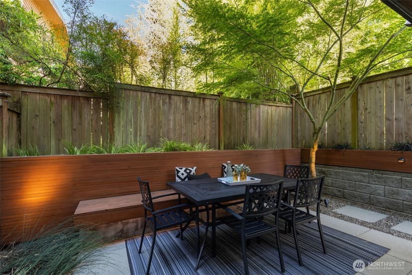 Property photo for 4507 Linden Avenue N #A, Seattle photo 3