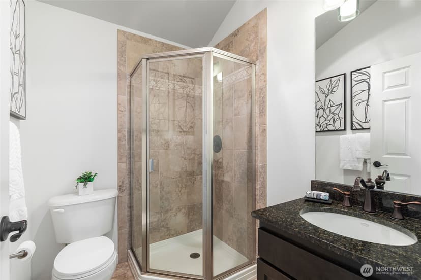 Property photo for 4507 Linden Avenue N #A, Seattle photo 23
