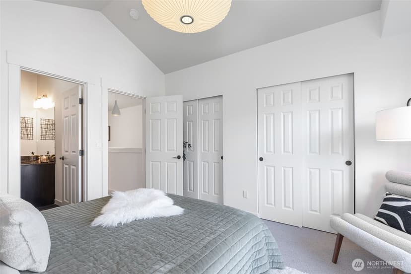 Property photo for 4507 Linden Avenue N #A, Seattle photo 26