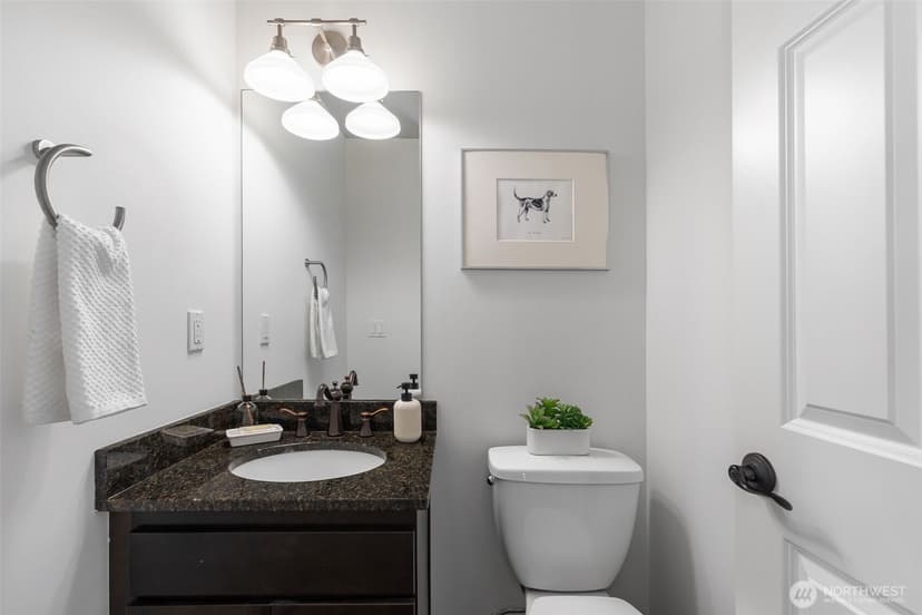 Property photo for 4507 Linden Avenue N #A, Seattle photo 15