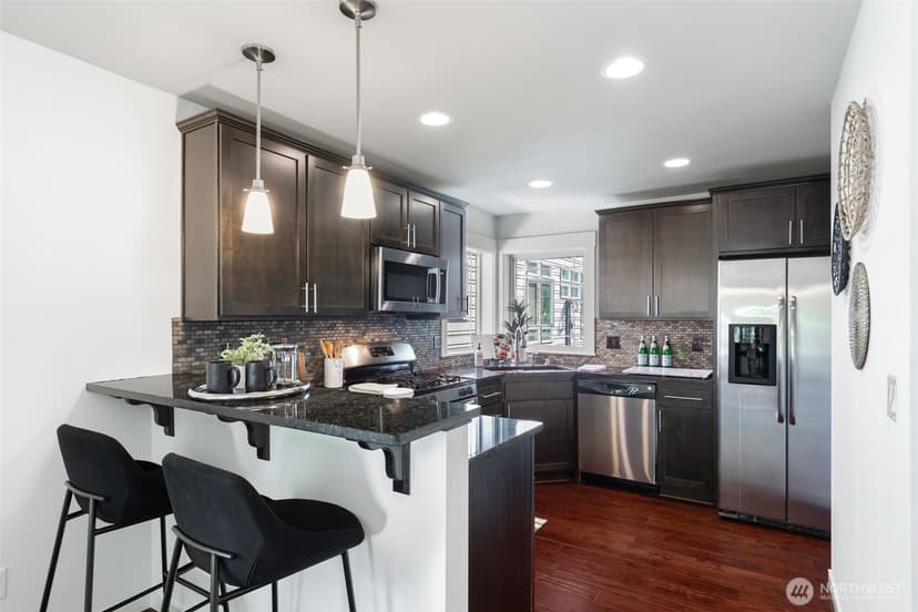 Property photo for 4507 Linden Avenue N #A, Seattle photo 12