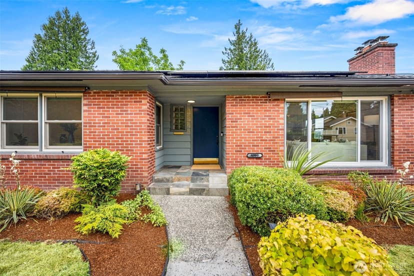Property photo for 4908 S Snoqualmie Street, Seattle