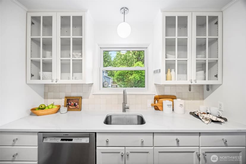 Property photo for 4908 S Snoqualmie Street, Seattle photo 13