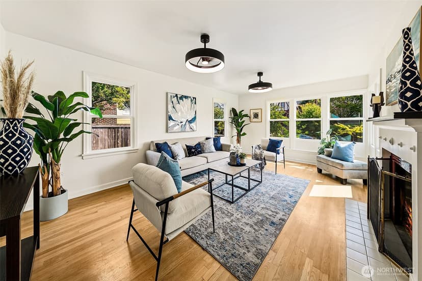 Property photo for 8215 4th Avenue NE, Seattle photo 6