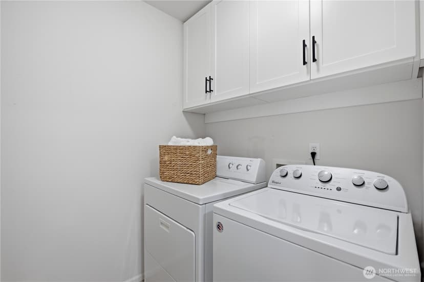 Property photo for 2908 SW Raymond Street, Seattle photo 15