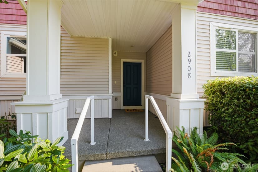 Property photo for 2908 SW Raymond Street, Seattle photo 3