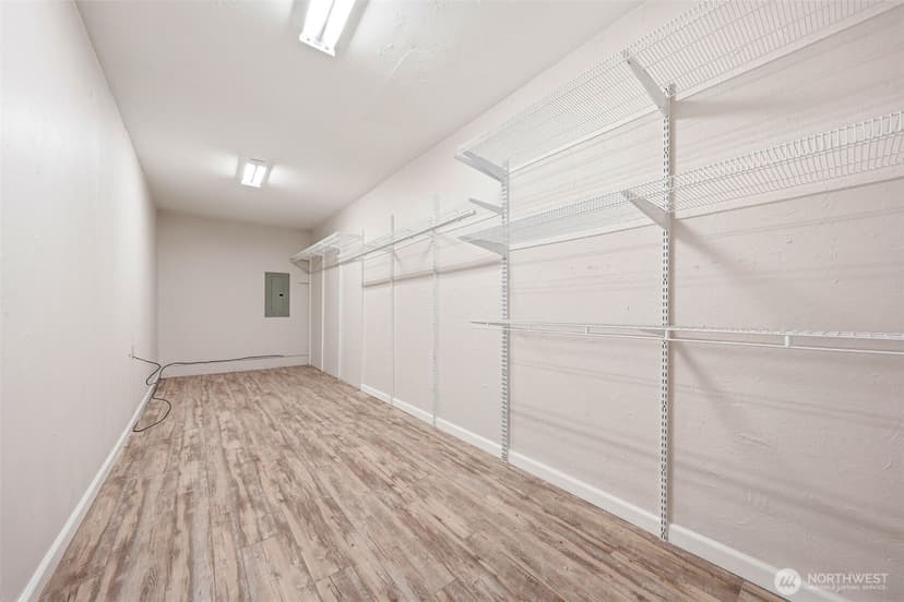 Property photo for 6809 Washington Avenue, Everett photo 23