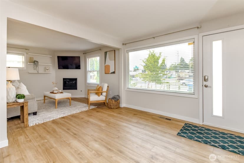 Property photo for 1621 S Durango Street, Tacoma photo 8