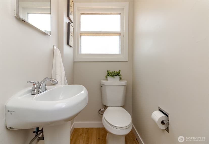 Property photo for 1621 S Durango Street, Tacoma photo 30