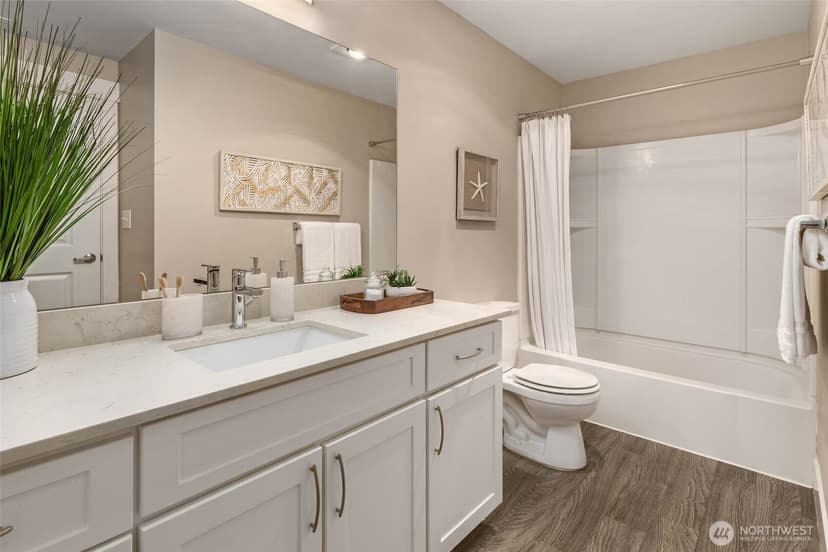 Property photo for 11415 Slater Avenue NE #303, Kirkland photo 15