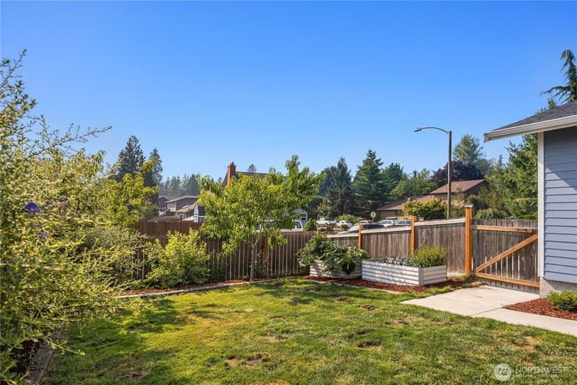 Property photo for 18533 22nd Drive SE, Bothell photo 31