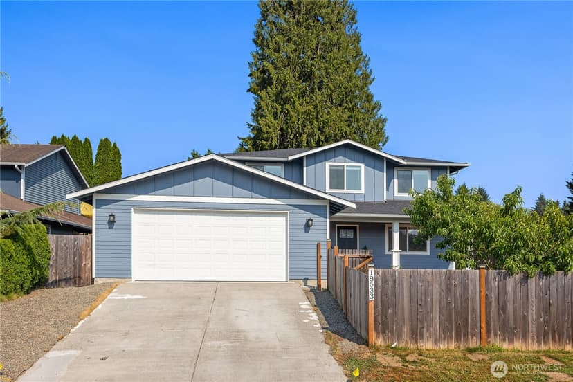 Property photo for 18533 22nd Drive SE, Bothell photo 3