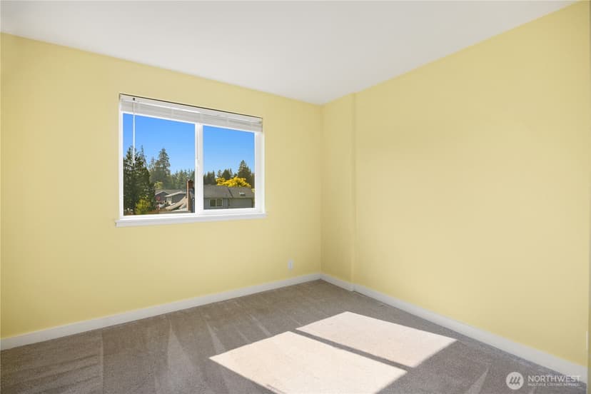 Property photo for 18533 22nd Drive SE, Bothell photo 24