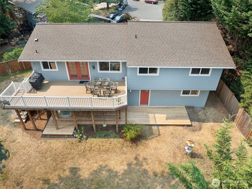 Property photo for 3021 NE 194th Street, Lake Forest Park photo 31