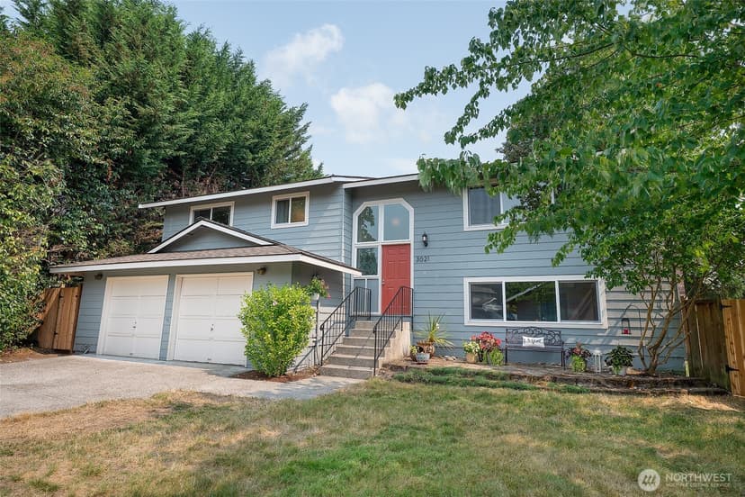 Property photo for 3021 NE 194th Street, Lake Forest Park photo 35