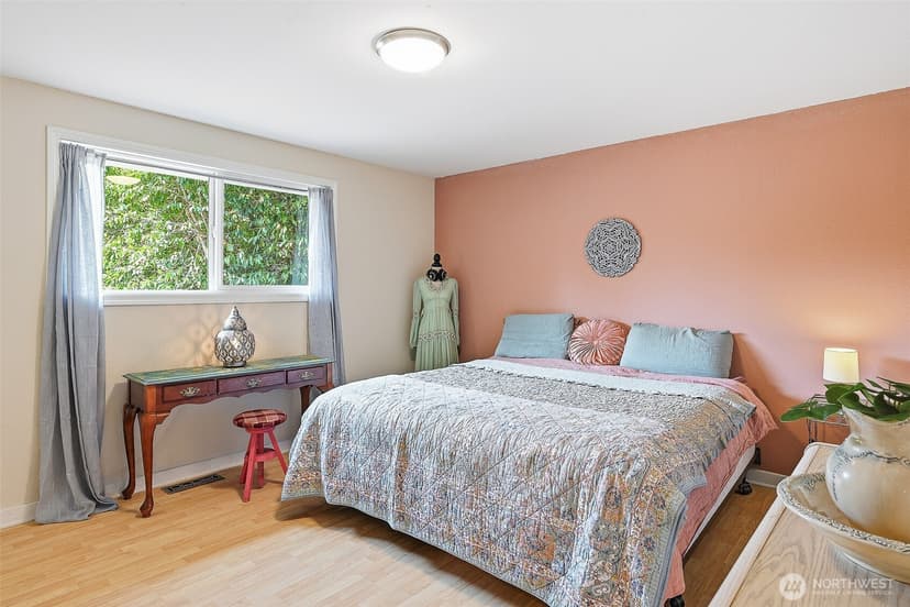Property photo for 3021 NE 194th Street, Lake Forest Park photo 14