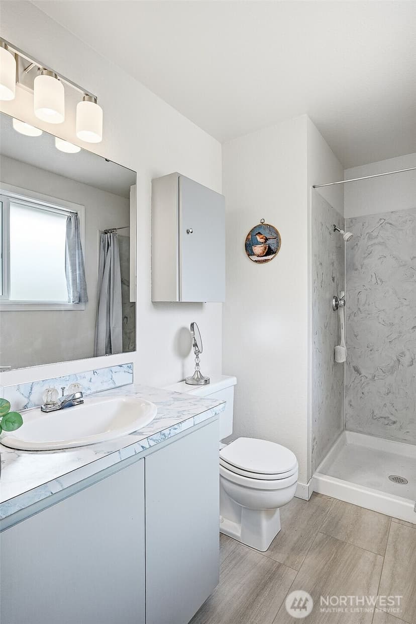 Property photo for 3021 NE 194th Street, Lake Forest Park photo 16