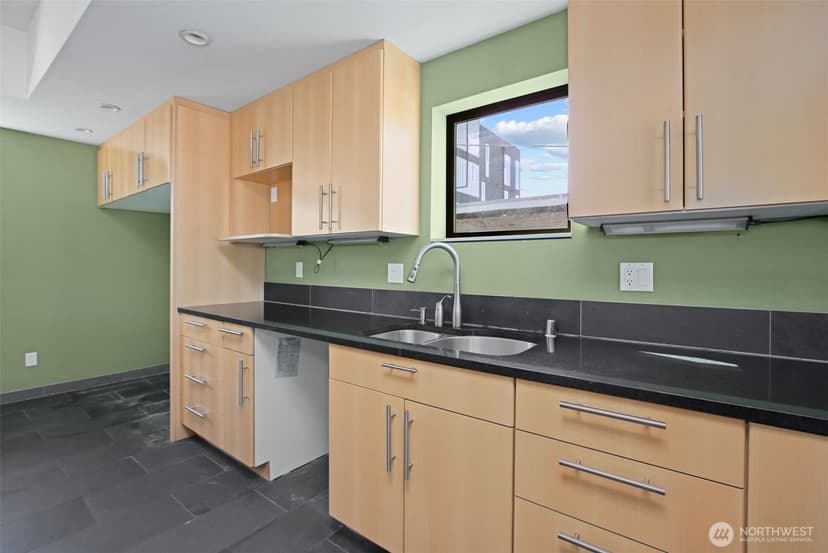 Property photo for 3903 S Ferdinand Street #D, Seattle photo 8