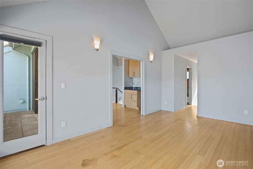 Property photo for 3903 S Ferdinand Street #D, Seattle photo 33