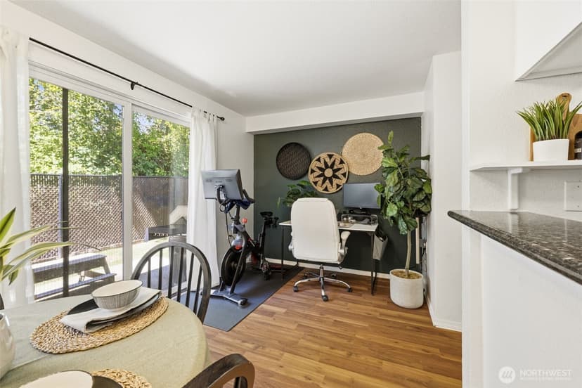 Property photo for 115 124th Street SE #B8, Everett photo 7