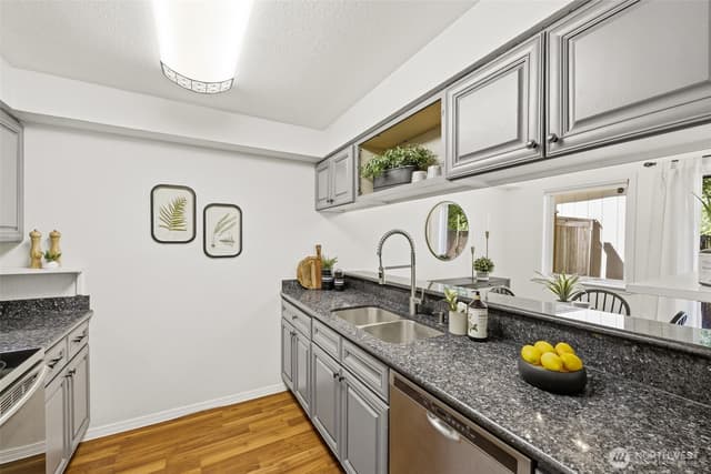 Property photo for 115 124th Street SE #B8, Everett photo 4