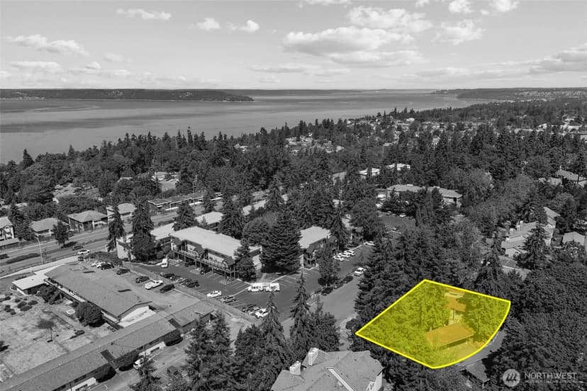 Property photo for 1804 S 285th Place #D, Federal Way photo 25