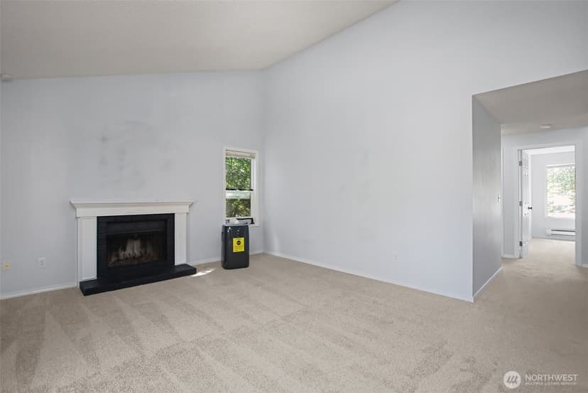 Property photo for 1804 S 285th Place #D, Federal Way photo 4