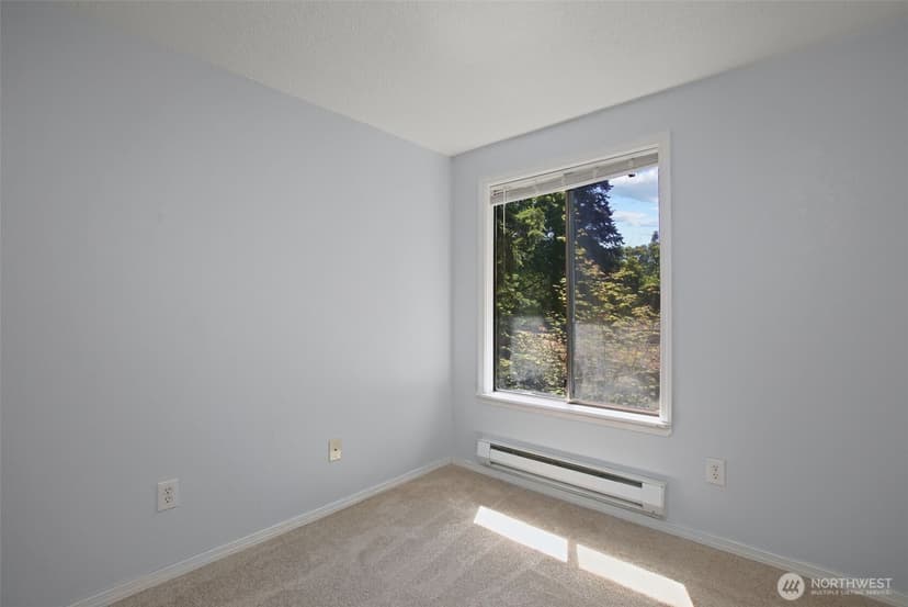 Property photo for 1804 S 285th Place #D, Federal Way photo 23