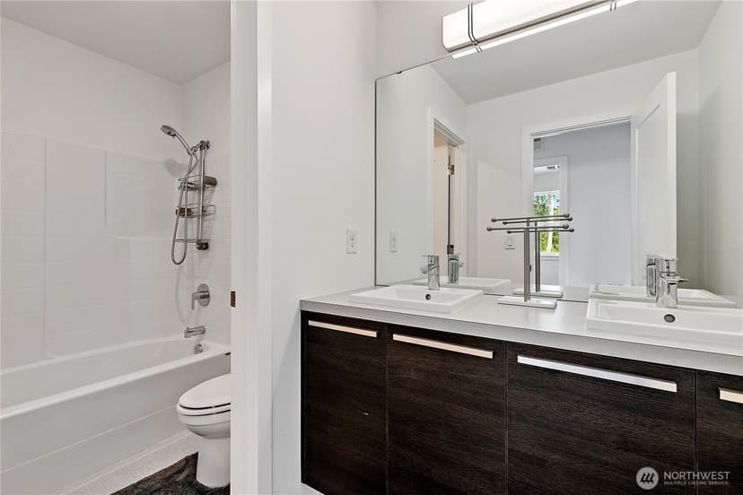 Property photo for 35615 56th Avenue S, Auburn photo 17