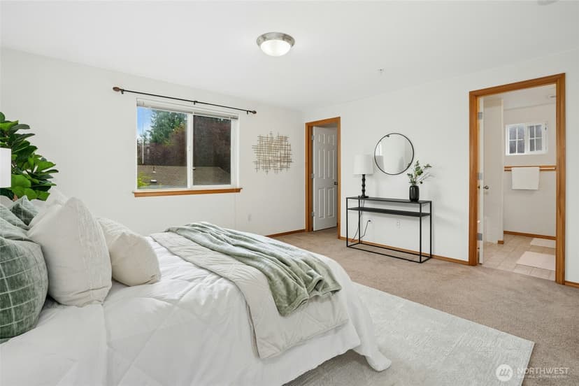Property photo for 2501 123rd Place SW #B, Everett photo 10