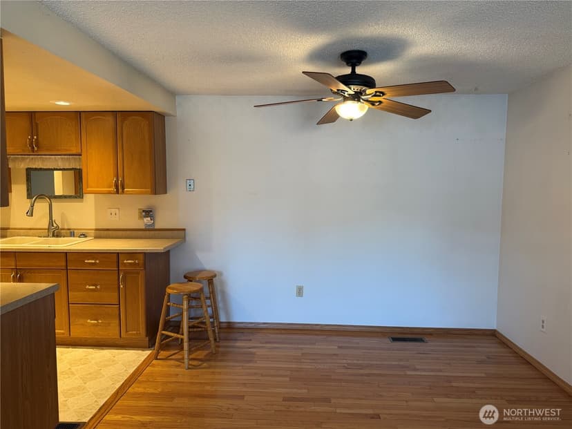 Property photo for 8610 Onyx Drive SW #A, Lakewood photo 6