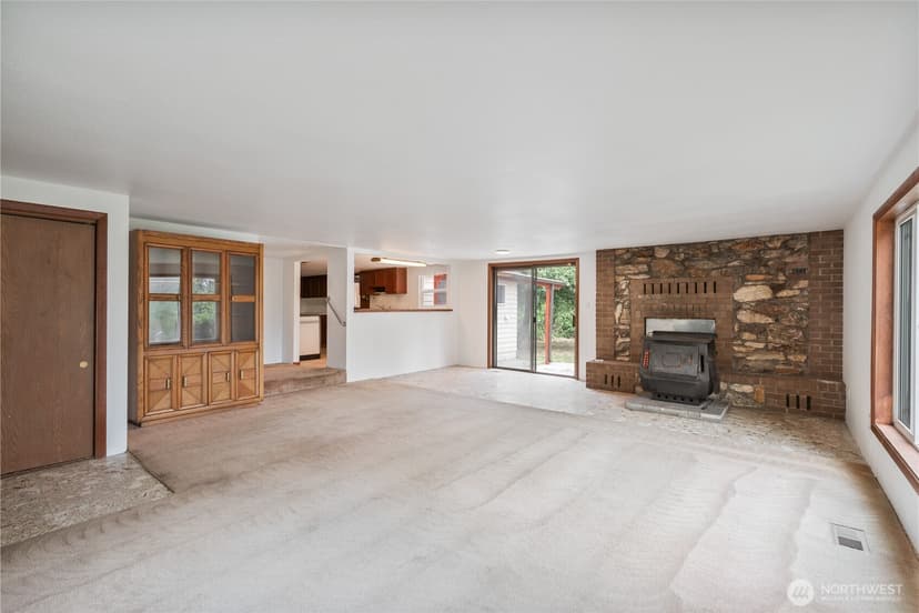 Property photo for 5104 S 368th Street, Auburn photo 8